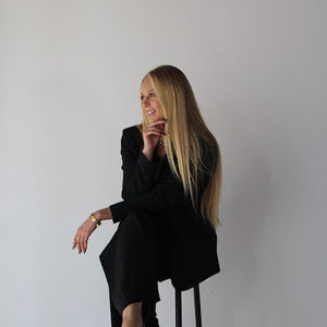 Meet your Posher, Brooke